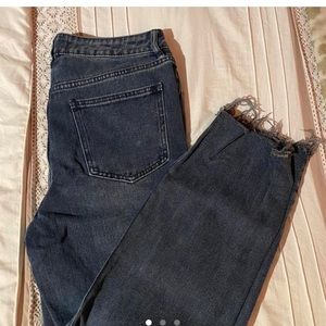 Pacsun mom jeans size 26. No flaws, in great condition. Dark wash.